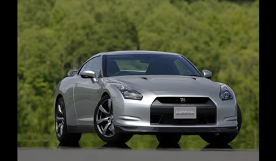 Nissan GT-R 2007 5